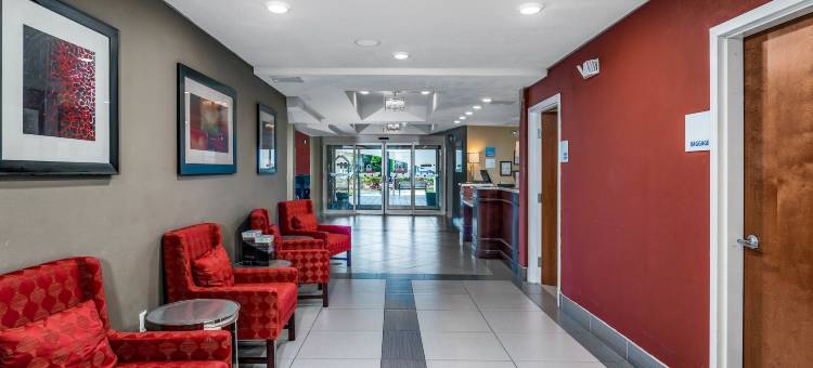 智选假日套房酒店马缨丹(Holiday Inn Express & Suites Lantana)图片