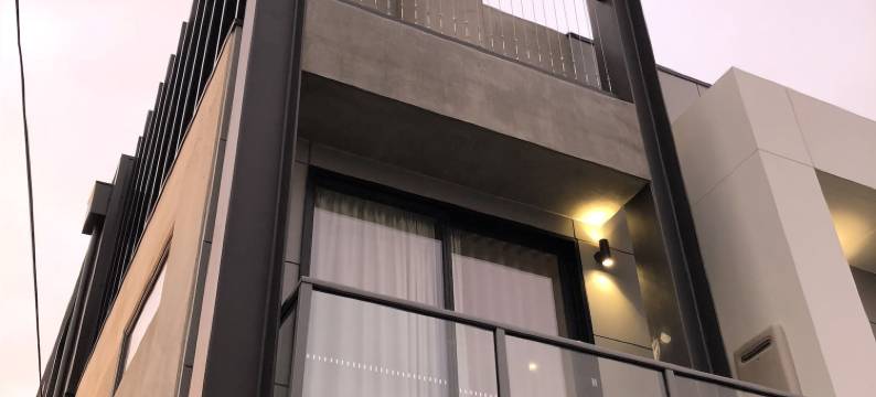 Timber Door豪华住宿吉朗坡(Timber Door Luxury Accommodation Geelong)图片
