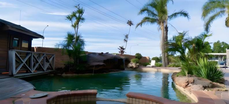 伊拉瓦拉湖滨旅社(Lakeside Inn Wollongong)图片