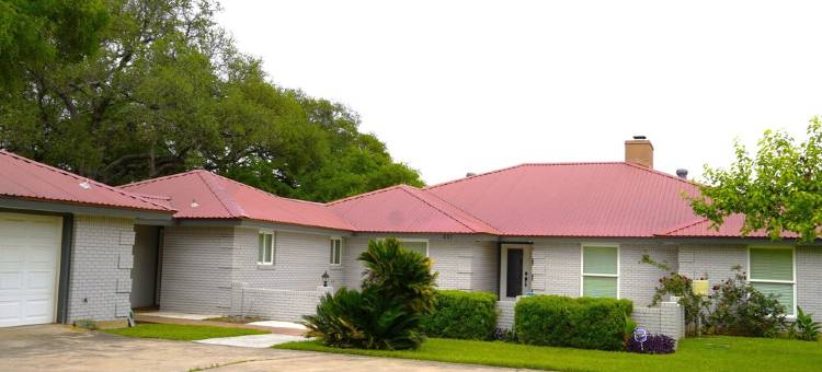 Elm Lodge - Lake House w/ Pool, Dock, 100' Lake Front, Large Yard w/ Great Views图片