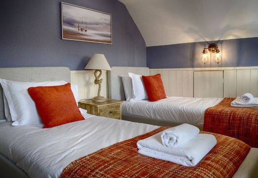 The Lansdowne Cottage Hotel Overview