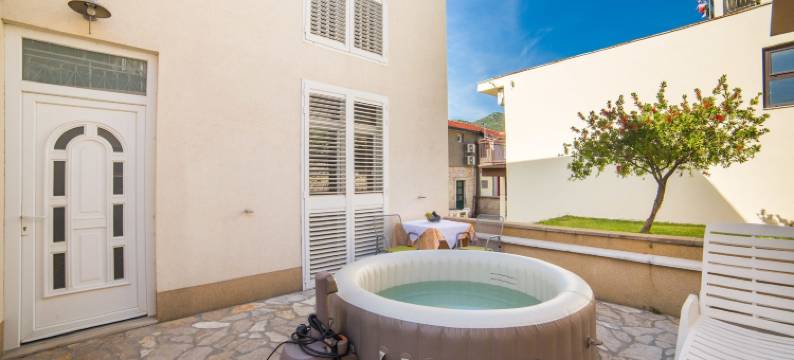 里赫莉亚屋酒店(House Ljilja)图片