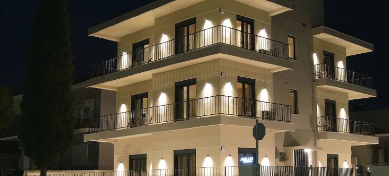 雅罗豪华公寓(Aellō Luxury Apartments)图片