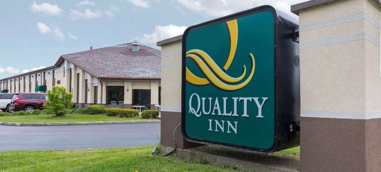 锡卡莫尔-迪卡尔布凯艺酒店(Quality Inn Sycamore - DeKalb)图片