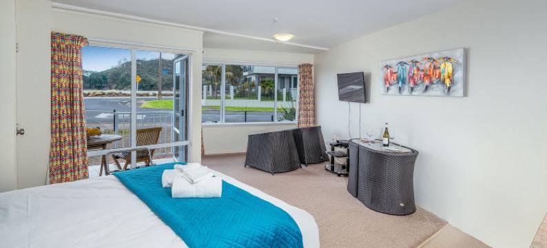 怀蒂昂格海滨公寓式酒店(Waterfront Apartments Whitianga)图片