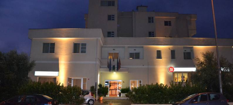 皇宫酒店(Palace Hotel)图片