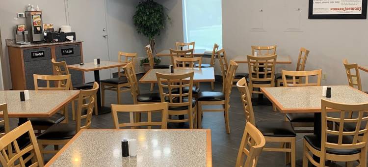 俄克拉何马市温德姆豪生酒店(Howard Johnson by Wyndham Oklahoma City Airport/ Fairgrounds)图片