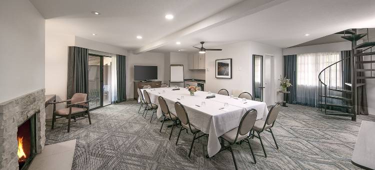 半月湾旅舍(Half Moon Bay Lodge)图片