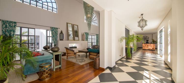 纬度0度酒店(Latitude 0 Degrees)图片