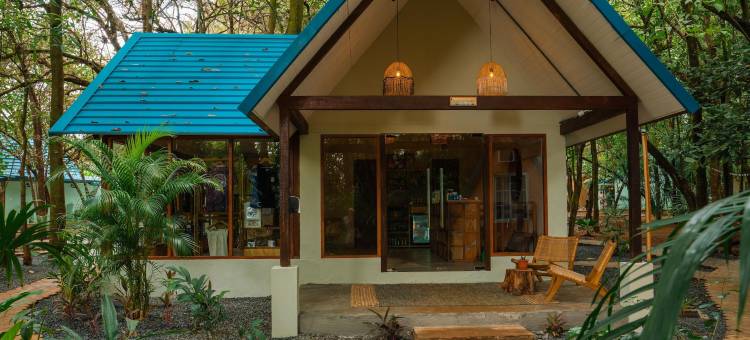 Selina River Venao图片