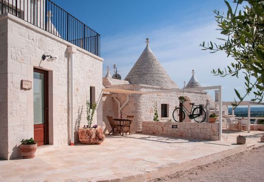 Trulli Loco Hotel Overview