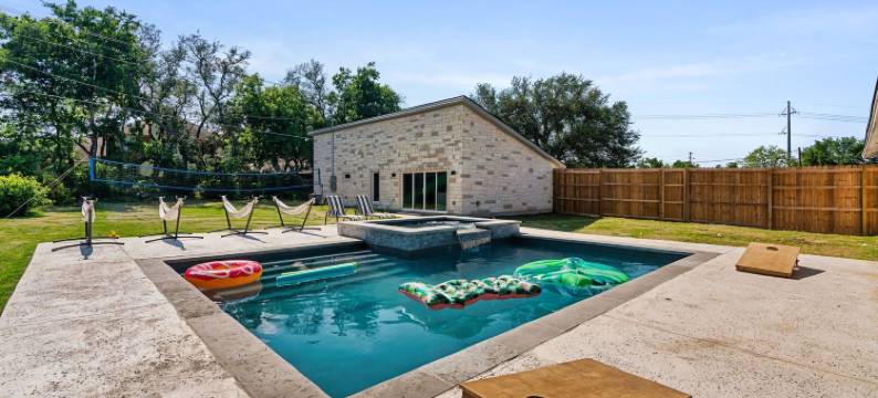 The Gateway 6卧室 2栋房屋 游戏室 游泳池(The Gateway - 6Bed W Two Houses GameRoom & Pool)图片