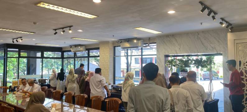 阿迪亚会议中心酒店(Adia Convention Center Hotel)图片