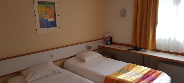 法斯特酒店 - 塔尔贝(Fasthotel Tarbes Séméac - Un hôtel FH Confort)图片