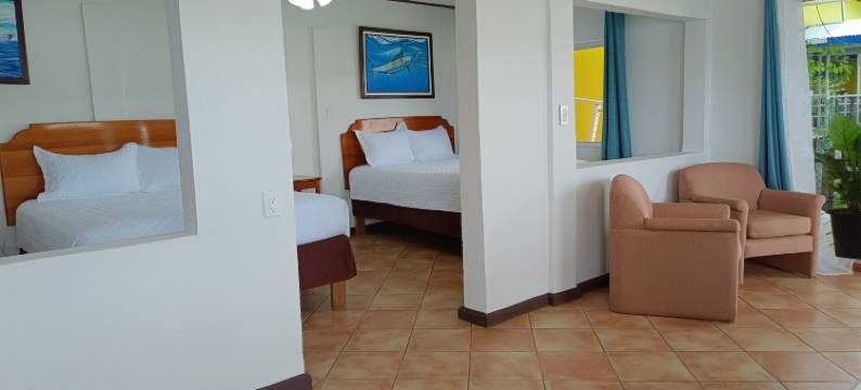 香蕉湾码头酒店(Banana Bay Marina)图片