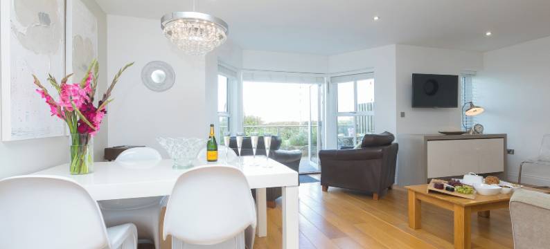 四季2号(2 Four Seasons)图片