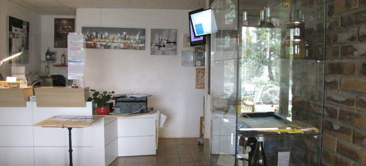 英国精品酒店(Brit Hotel Bosquet Carcassonne Cité)图片