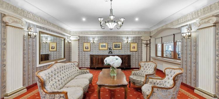 卡托维兹阿森纳宫钻石酒店 - 霍茹夫(Hotel Diament Arsenal Palace Katowice - Chorzów)图片