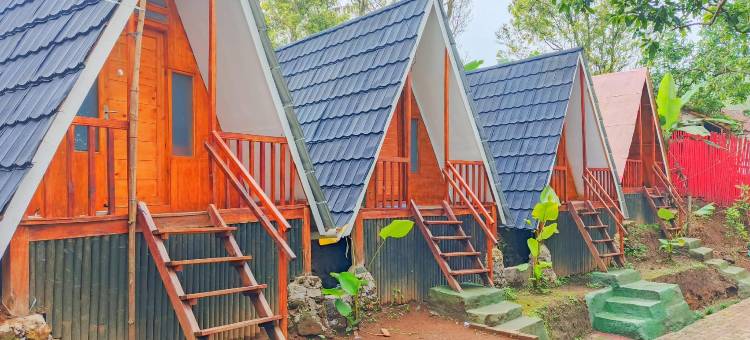 谷地奇亚特尔苏邦米特拉红门酒店(Valley Ciater Subang Mitra RedDoorz)图片