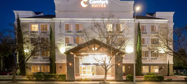 克洛维斯 - 弗雷斯诺舒适套房(Comfort Suites Clovis - Fresno)图片