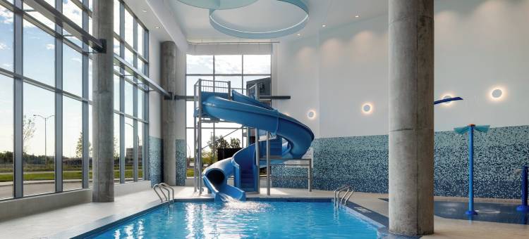 蒙特利尔圣洛朗机场智选假日酒店(Holiday Inn Express MONTREAL AIRPORT - ST-LAURENT by IHG)图片