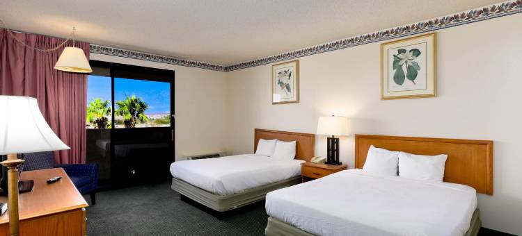 哈瓦苏湖岛屿旅馆酒店(Studio 6 Suites Lake Havasu City, AZ)图片