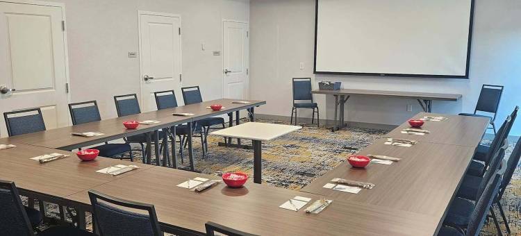 奥什科什TownePlace Suites酒店(TownePlace Suites Oshkosh)图片