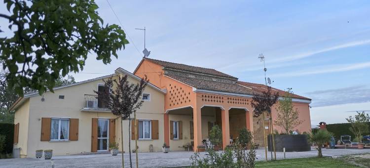 Venetian Villa with Pool and Sauna图片