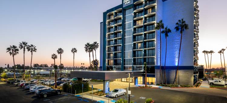 圣塔安娜-橙县智选假日套房酒店(Holiday Inn Express & Suites SANTA ANA - ORANGE COUNTY by IHG)图片