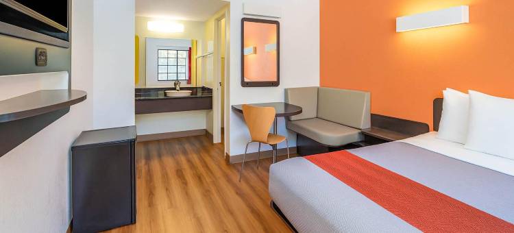 卡尔斯巴德海滩6号汽车旅馆(Motel 6-Carlsbad, CA Beach)图片