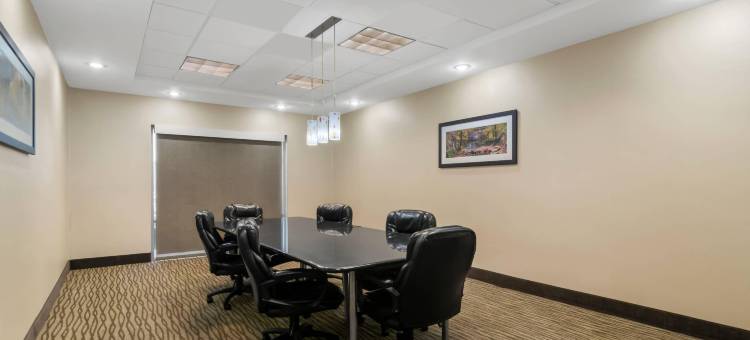 本顿维尔-罗杰斯舒适套房酒店(Comfort Suites Bentonville - Rogers)图片