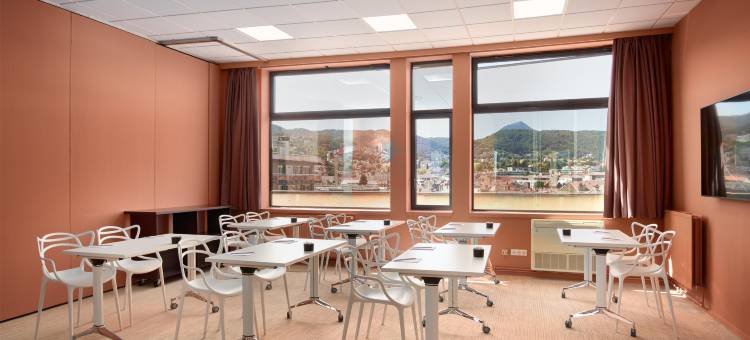 克莱蒙费朗丽笙酒店(Radisson Hotel Clermont-Ferrand)图片