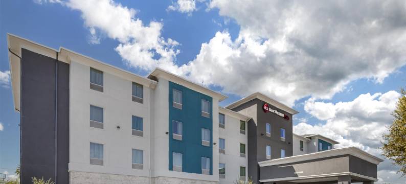 拉雷多贝斯特韦斯特优质套房酒店(Best Western Plus Laredo Inn  Suites)图片
