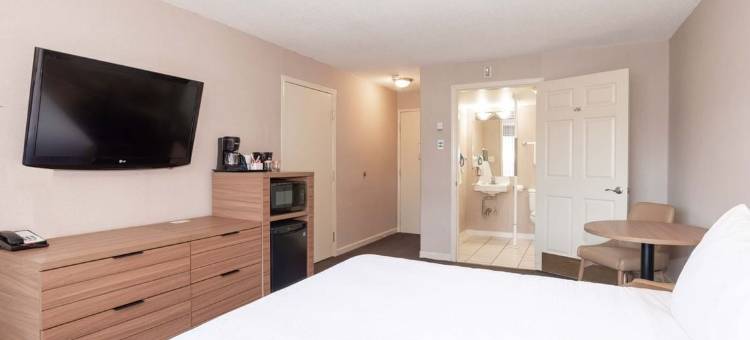 靠近查尔斯湖硫磺的豪华效率酒店(Hotel O Efficiency De Luxe Near Lake Charles Sulphur)图片