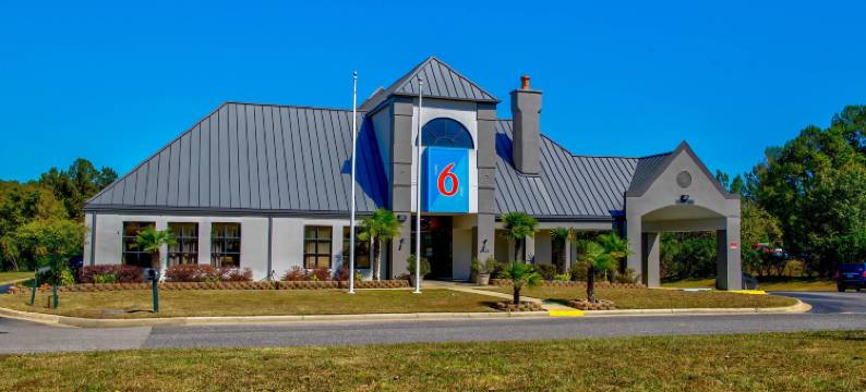 阿拉巴马伯明翰 - 医学中心 6 号汽车旅馆(Motel 6 Birmingham, Al - Medical Center)图片