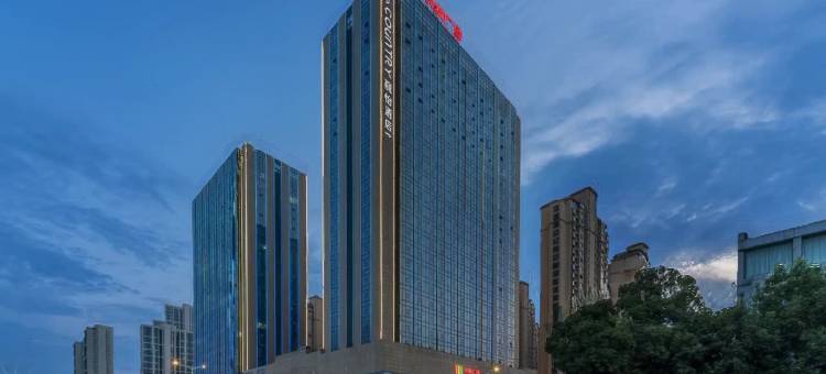 丽怡酒店(襄阳航空路民发广场店)图片