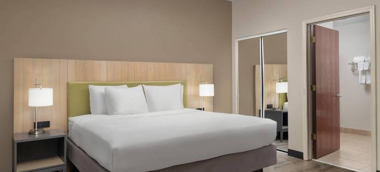 盖恩斯维尔丽怡酒店(Country Inn & Suites by Radisson, Gainesville, FL)图片