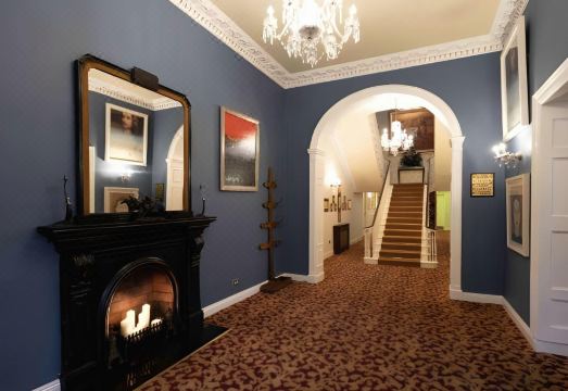 Castle Oaks House HotelHotel Overview