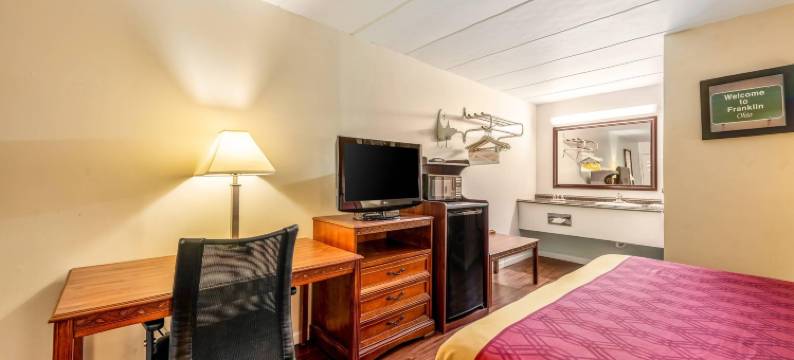 伊克诺旅馆(Econo Lodge Franklin)图片