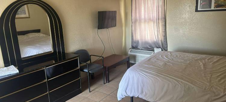 科尔庄园汽车旅馆 OYO 爱田市场中心(Cole Manor Motel By Oyo Love Field Market Center)图片