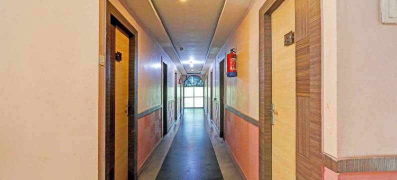 FabHotel Tanvi Grand图片