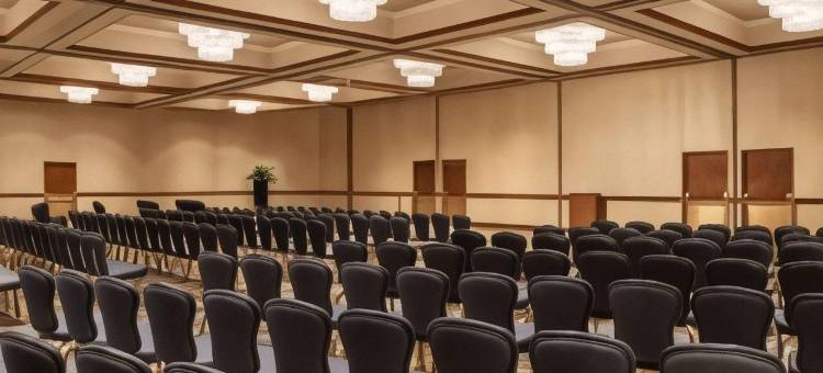 哥伦布国会广场广场酒店(The Plaza Hotel Columbus at Capitol Square)图片