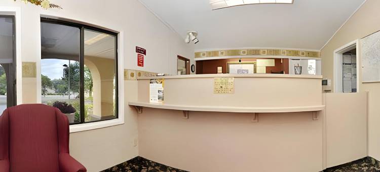 弗吉尼亚州塞勒姆6号汽车旅馆(Motel 6 Salem, VA)图片