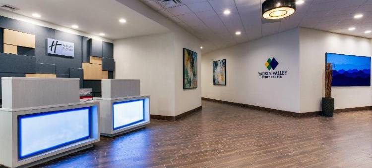 Holiday Inn Express 威尔克斯伯勒(Holiday Inn Express WILKESBORO by IHG)图片