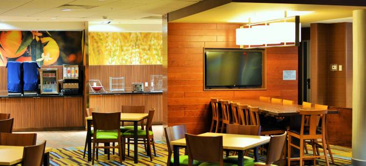 奥马哈西北万枫酒店及套房(Fairfield Inn & Suites Omaha Northwest)图片
