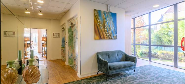 马恩博尔德纳伊住宅酒店(Residhome Neuilly Bords de Marne)图片