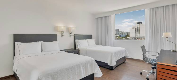 南因苏尔根特斯费斯塔酒店(Fiesta Inn Insurgentes Sur)图片