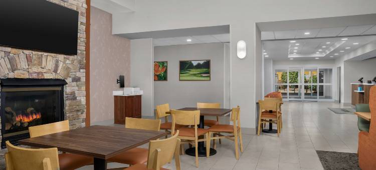 克林顿I-26欢朋套房酒店(Hampton Inn & Suites Clinton - I-26)图片