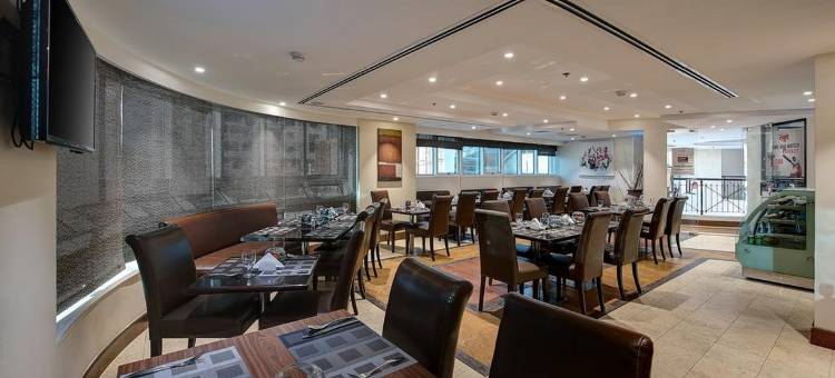 第一城堡套房酒店(Number One Tower Suites)图片