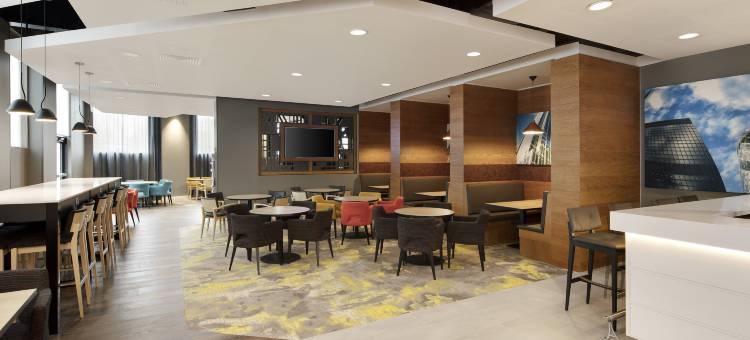 伦敦码头区希尔顿欢朋酒店(Hampton by Hilton London Docklands)图片